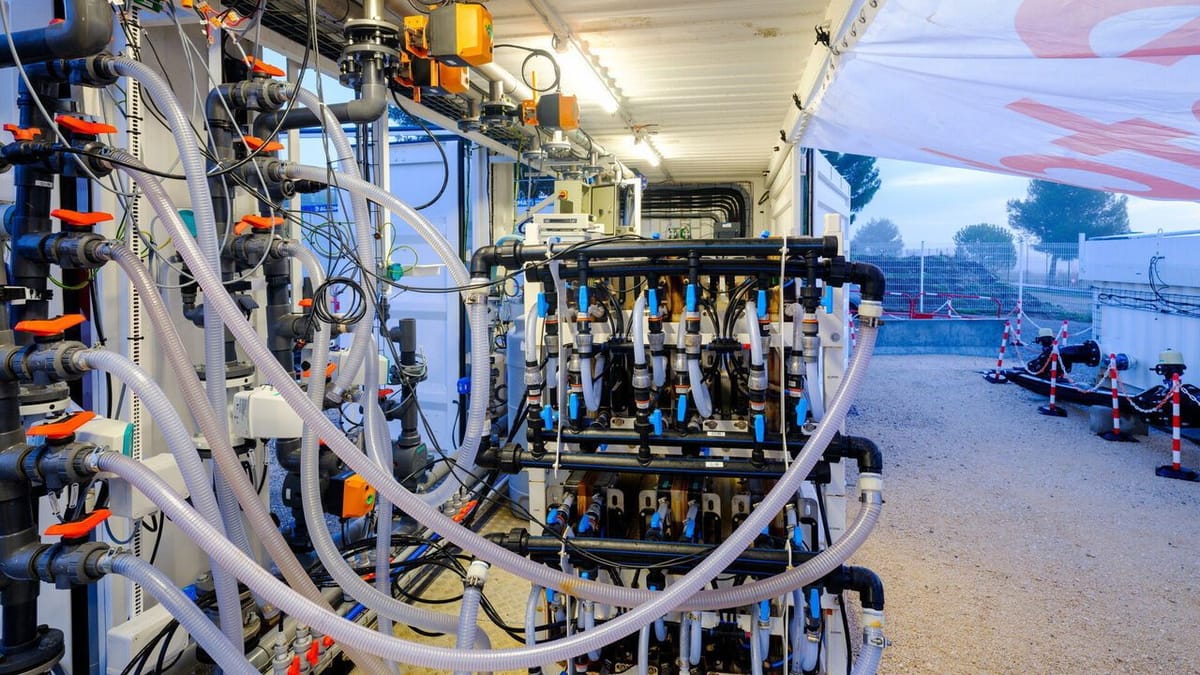 A New Way to Generate Electricity from Water, Explained Post feature image